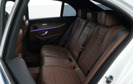 Mercedes-Benz E-Класс, 2022 год, 4 299 077 рублей, 9 фотография