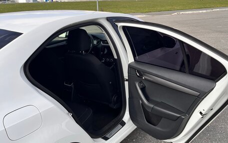 Skoda Octavia, 2019 год, 1 900 000 рублей, 23 фотография