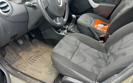 Renault Logan I, 2013 год, 460 000 рублей, 4 фотография