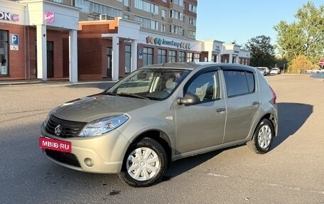 Renault Sandero I, 2012 год, 440 000 рублей, 2 фотография