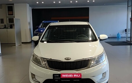 KIA Rio III рестайлинг, 2013 год, 560 000 рублей, 6 фотография