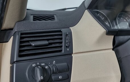 BMW X3, 2005 год, 672 000 рублей, 16 фотография