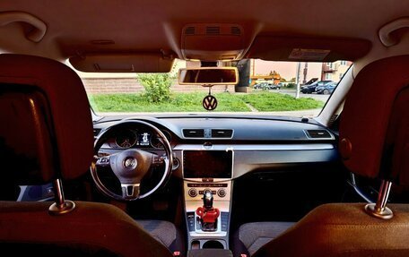 Volkswagen Passat B7, 2012 год, 860 000 рублей, 13 фотография