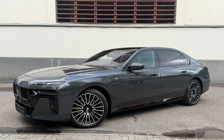 BMW 7 серия, 2025 год, 15 700 000 рублей, 6 фотография