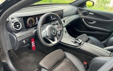Mercedes-Benz E-Класс, 2020 год, 3 290 000 рублей, 8 фотография