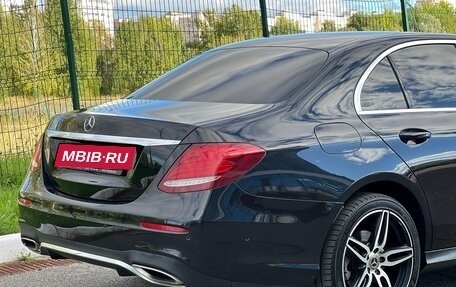 Mercedes-Benz E-Класс, 2020 год, 3 290 000 рублей, 15 фотография