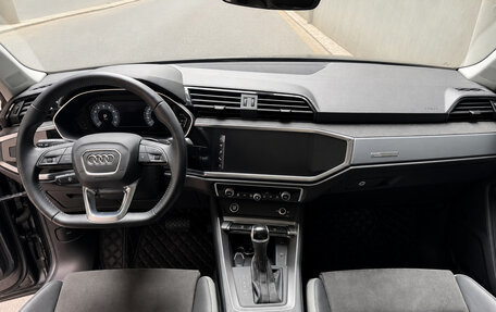 Audi Q3, 2022 год, 2 540 000 рублей, 16 фотография