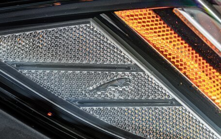 Jaguar XF II, 2019 год, 3 000 000 рублей, 17 фотография
