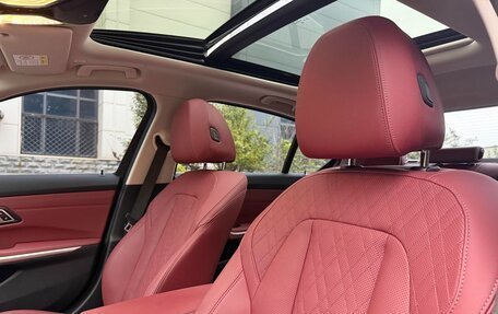 BMW 3 серия, 2023 год, 3 650 000 рублей, 12 фотография