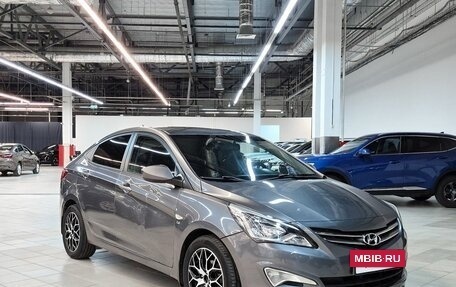 Hyundai Solaris II рестайлинг, 2016 год, 858 000 рублей, 2 фотография