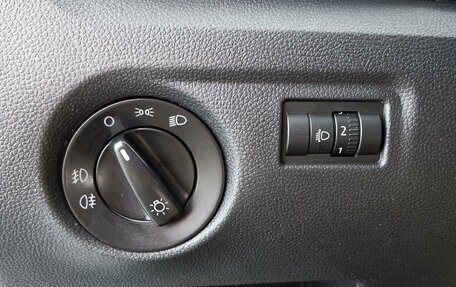 Skoda Fabia II, 2011 год, 749 000 рублей, 23 фотография