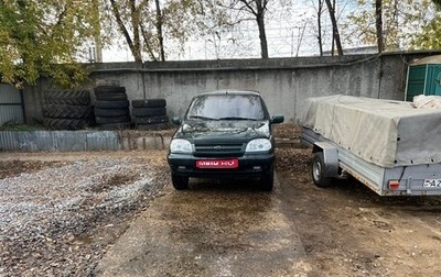 Chevrolet Niva I рестайлинг, 2004 год, 210 000 рублей, 1 фотография