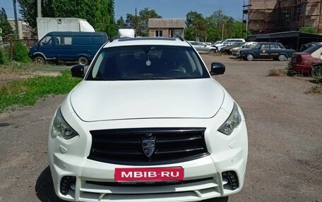 Infiniti QX70, 2014 год, 1 900 000 рублей, 1 фотография