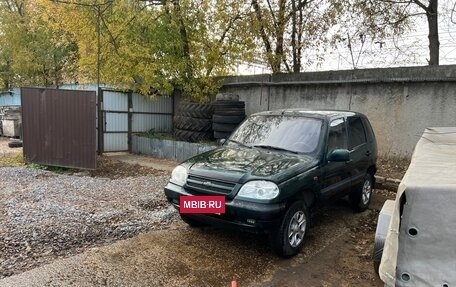 Chevrolet Niva I рестайлинг, 2004 год, 210 000 рублей, 2 фотография