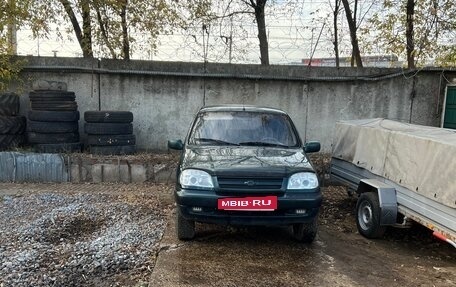 Chevrolet Niva I рестайлинг, 2004 год, 210 000 рублей, 28 фотография
