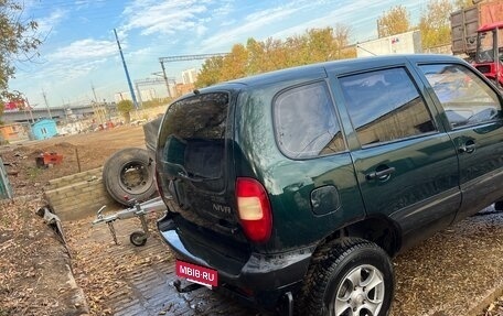 Chevrolet Niva I рестайлинг, 2004 год, 210 000 рублей, 25 фотография