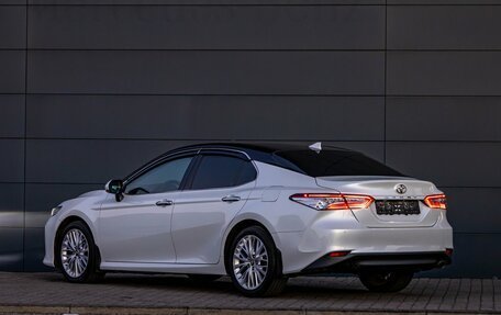 Toyota Camry, 2018 год, 3 495 000 рублей, 9 фотография
