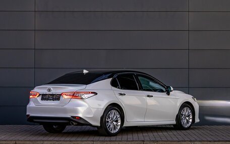 Toyota Camry, 2018 год, 3 495 000 рублей, 6 фотография