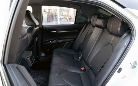Toyota Camry, 2018 год, 3 495 000 рублей, 18 фотография