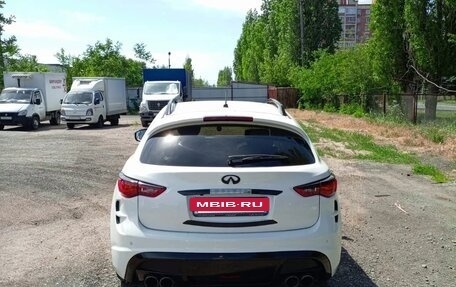 Infiniti QX70, 2014 год, 1 900 000 рублей, 4 фотография