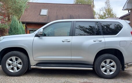 Toyota Land Cruiser Prado 150 рестайлинг 2, 2012 год, 3 550 000 рублей, 8 фотография