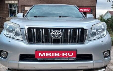 Toyota Land Cruiser Prado 150 рестайлинг 2, 2012 год, 3 550 000 рублей, 2 фотография