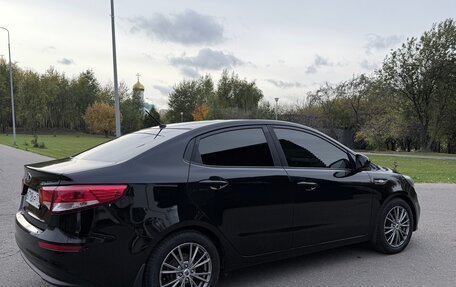 KIA Rio III рестайлинг, 2016 год, 1 100 000 рублей, 5 фотография