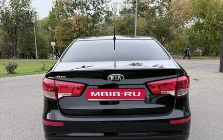 KIA Rio III рестайлинг, 2016 год, 1 100 000 рублей, 4 фотография