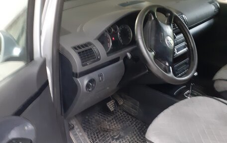 Volkswagen Sharan I рестайлинг, 2004 год, 555 000 рублей, 8 фотография