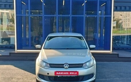 Volkswagen Polo VI (EU Market), 2012 год, 323 000 рублей, 2 фотография