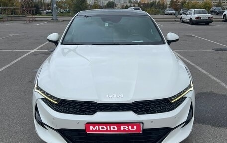 KIA K5, 2022 год, 3 100 000 рублей, 1 фотография