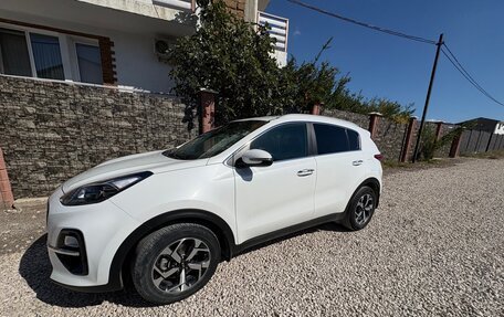 KIA Sportage IV рестайлинг, 2020 год, 2 800 000 рублей, 3 фотография