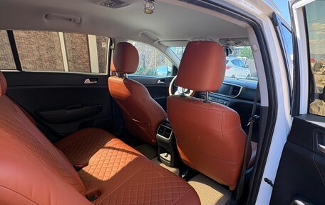 KIA Sportage IV рестайлинг, 2020 год, 2 800 000 рублей, 12 фотография