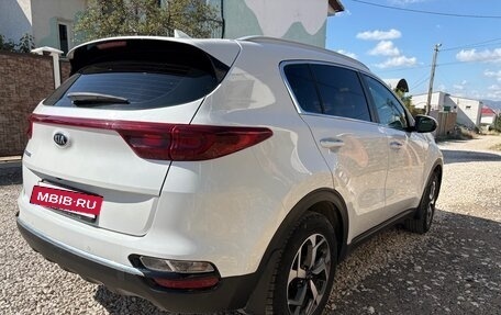 KIA Sportage IV рестайлинг, 2020 год, 2 800 000 рублей, 7 фотография