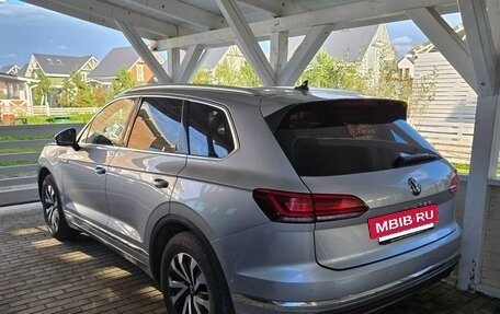 Volkswagen Touareg III, 2021 год, 6 100 000 рублей, 6 фотография
