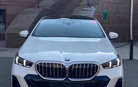 BMW 5 серия, 2024 год, 6 700 066 рублей, 2 фотография