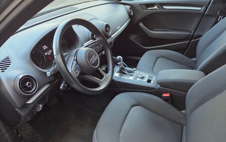 Audi A3, 2019 год, 2 200 000 рублей, 7 фотография