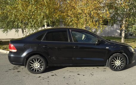 Volkswagen Polo VI (EU Market), 2012 год, 955 000 рублей, 2 фотография