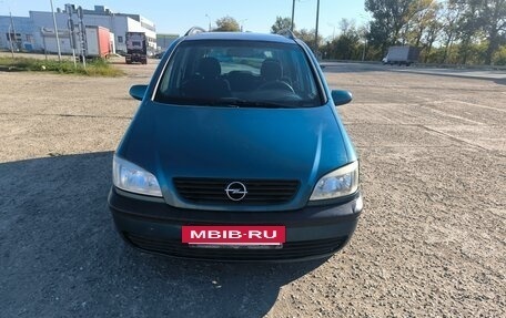 Opel Zafira A рестайлинг, 2001 год, 349 000 рублей, 2 фотография
