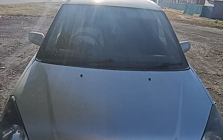 Toyota Opa I рестайлинг, 2002 год, 500 000 рублей, 15 фотография