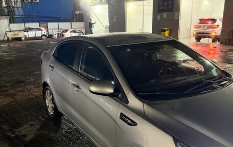 KIA Rio III рестайлинг, 2011 год, 575 000 рублей, 3 фотография