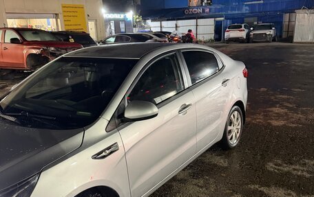 KIA Rio III рестайлинг, 2011 год, 575 000 рублей, 2 фотография