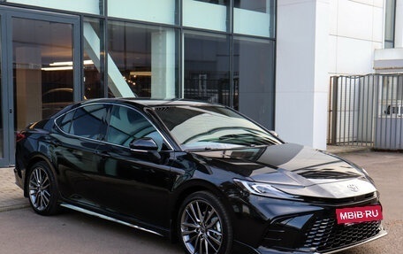 Toyota Camry, 2026 год, 4 650 000 рублей, 3 фотография