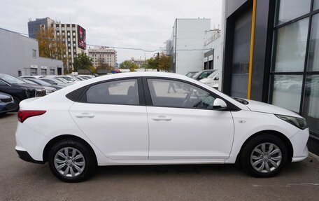 Hyundai Solaris II рестайлинг, 2022 год, 1 500 000 рублей, 4 фотография