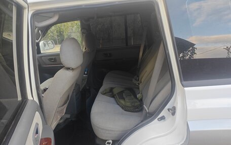Hyundai Terracan I, 2005 год, 750 000 рублей, 6 фотография
