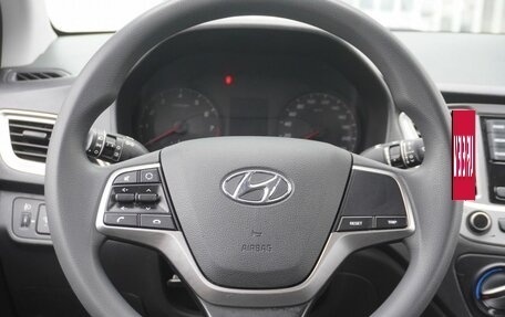Hyundai Solaris II рестайлинг, 2022 год, 1 500 000 рублей, 14 фотография