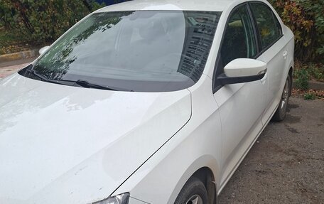 Skoda Rapid I, 2018 год, 1 000 000 рублей, 2 фотография