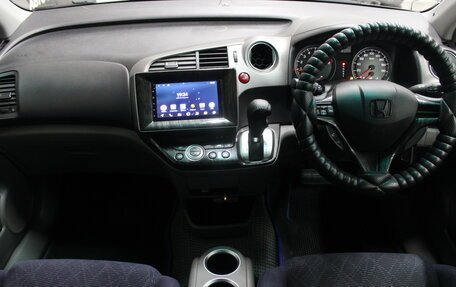 Honda Stream II, 2010 год, 1 098 000 рублей, 6 фотография