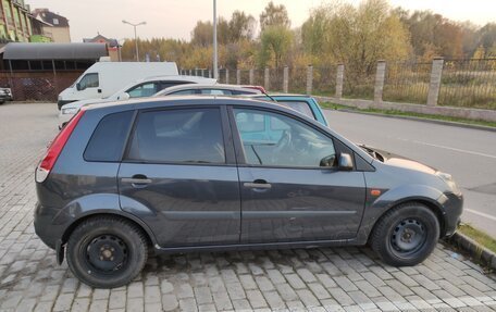 Ford Fiesta, 2008 год, 160 000 рублей, 2 фотография
