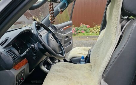 Toyota Land Cruiser Prado 120 рестайлинг, 2005 год, 1 250 000 рублей, 10 фотография